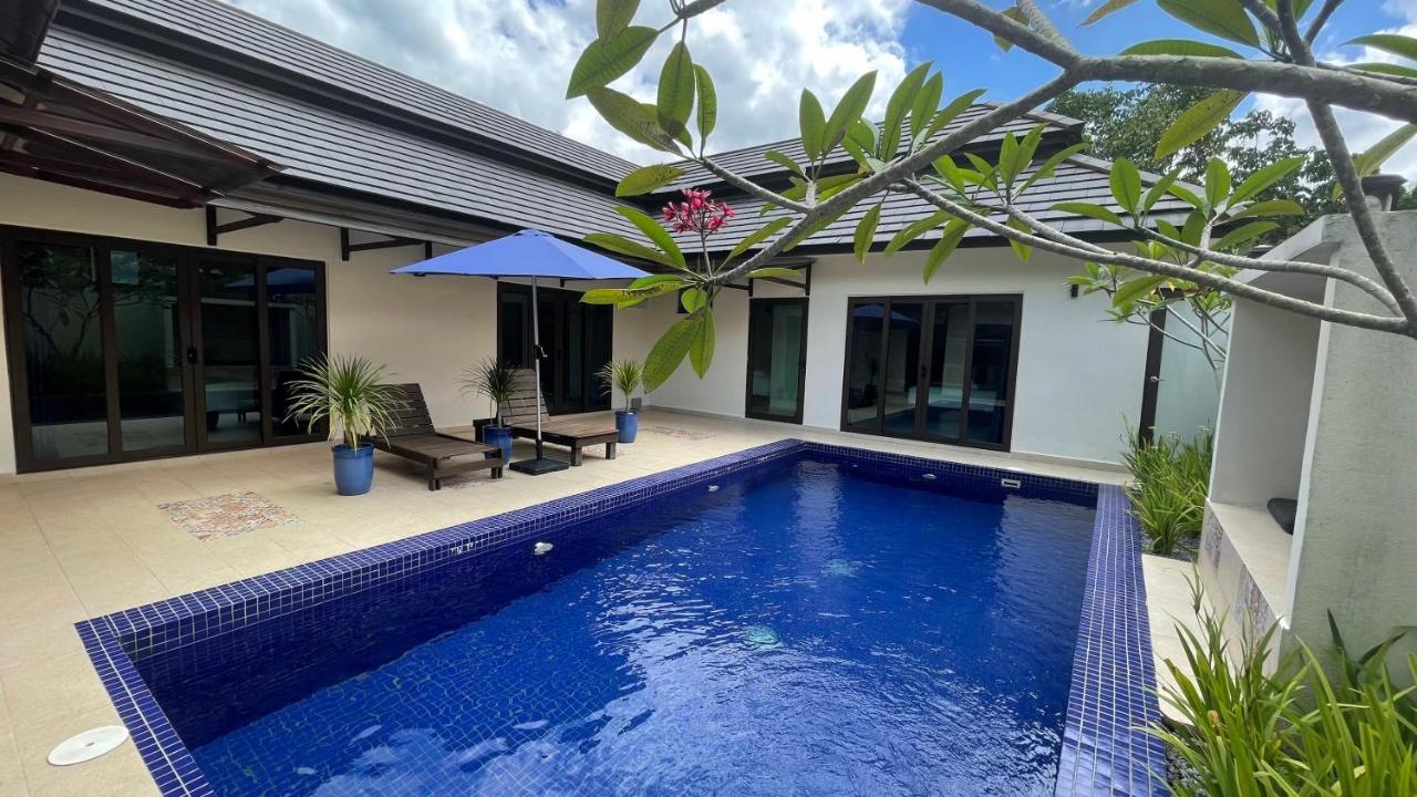 Charis Pool Villa 2 - 3 Bedroom With Private Pool Bentong Exterior foto