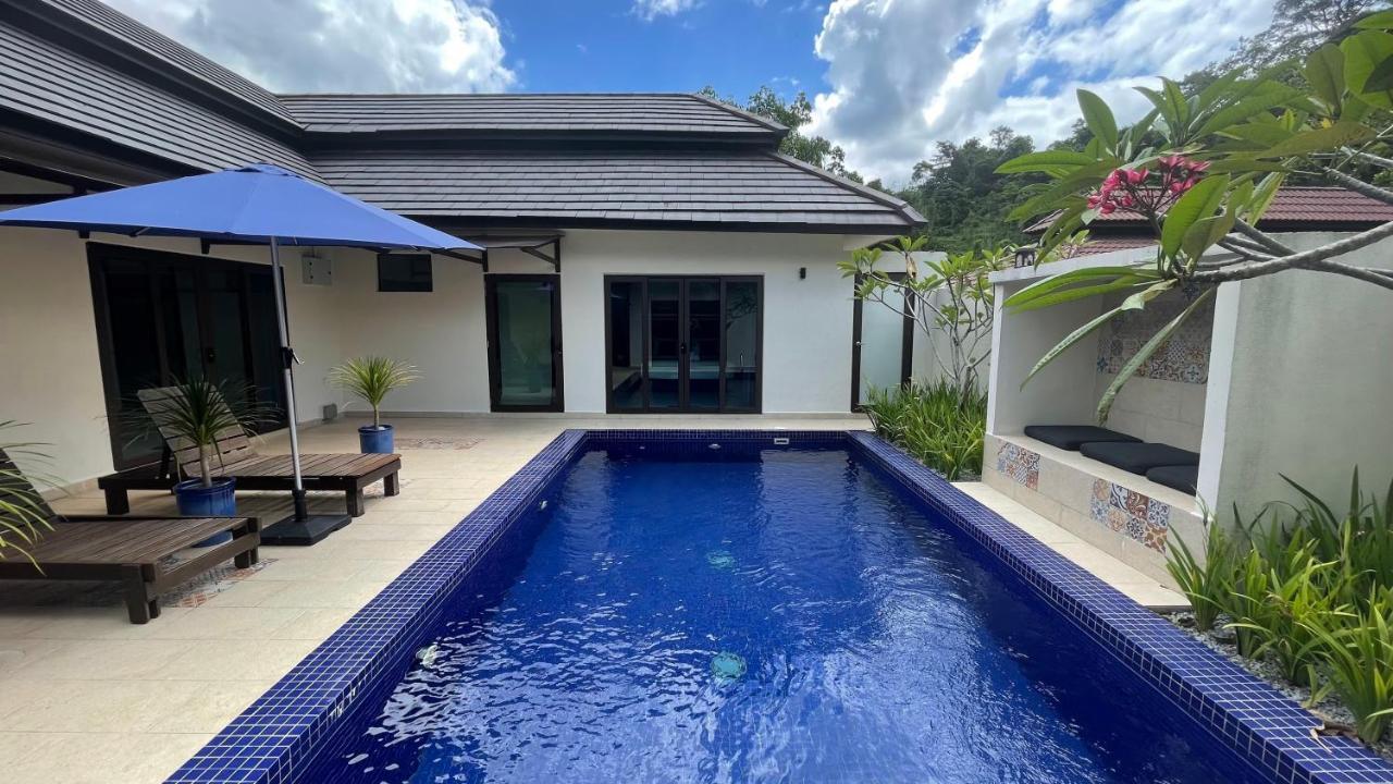 Charis Pool Villa 2 - 3 Bedroom With Private Pool Bentong Exterior foto